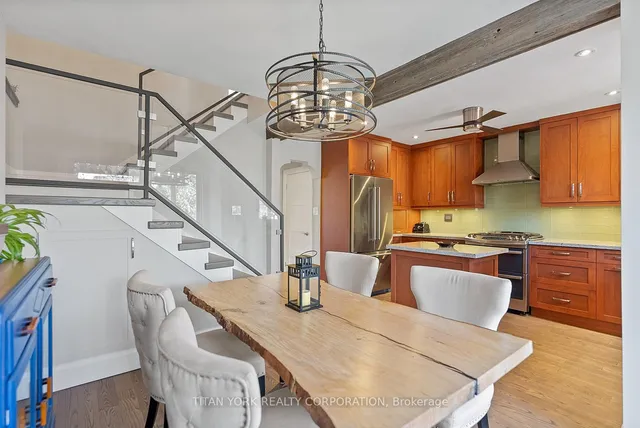 Additional image 8 of 2 Bracebridge Ave