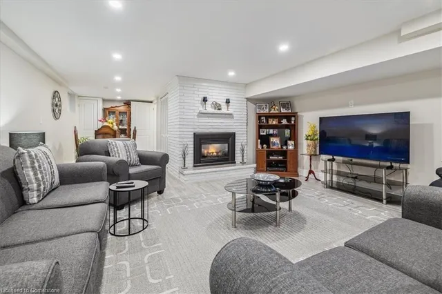 Additional image 25 of 40 Purnell Dr