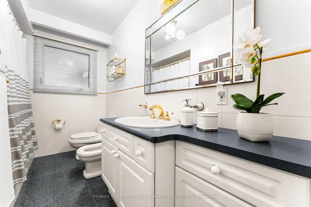 Additional image 14 of 276 Kingsdale Ave