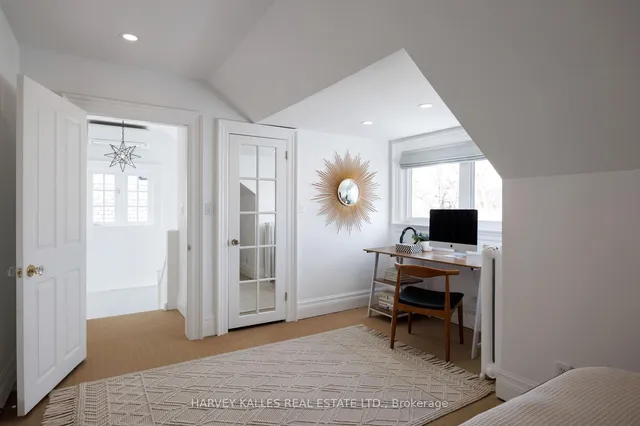 Additional image 32 of 11 Hawthorn Ave