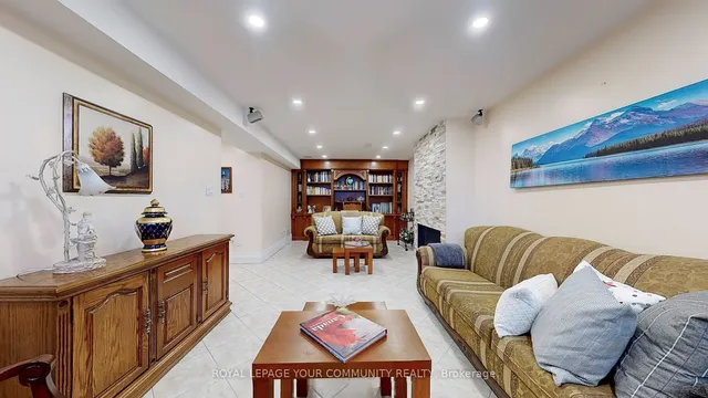 Additional image 21 of 75 Brewster Cres