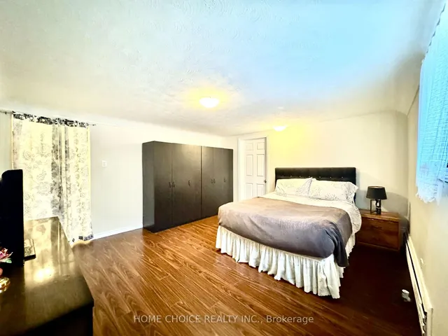 Additional image 32 of 48 South Woodrow Blvd