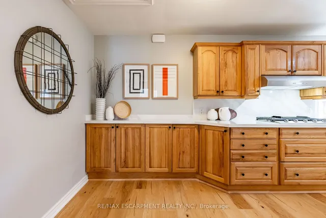 Additional image 18 of 1335 #8 High