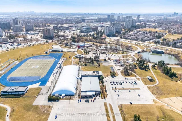 Additional image 36 of 12 Grovetree Pl