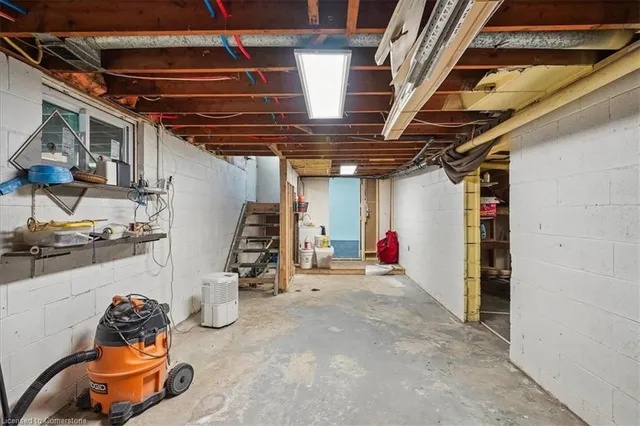 Additional image 22 of 677 Glancaster Rd