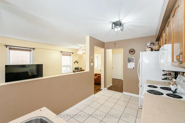 Additional image 18 of 35 Prince Cres