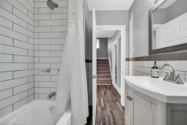 Additional image 27 of 125 Erin Ave