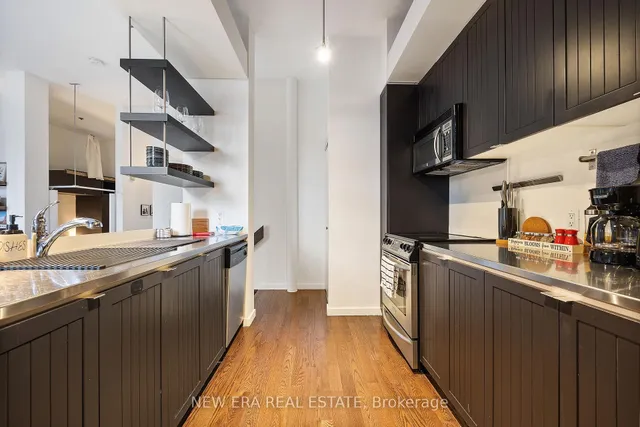 Additional image 18 of 915 King St Unit 307