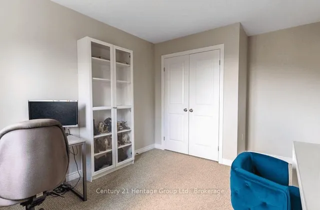 Additional image 19 of 90 Raymond Rd Unit 24