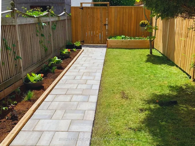 Additional image 32 of 18 Salem Ave