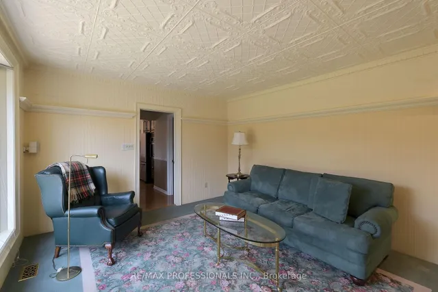 Additional image 17 of 28 Markwood Cres