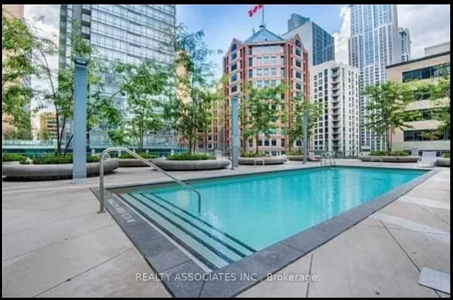 Additional image 13 of 832 Bay St Unit 1309