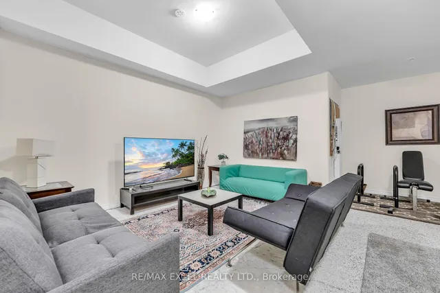 Additional image 30 of 9 R Clintwood Gate Unit 33