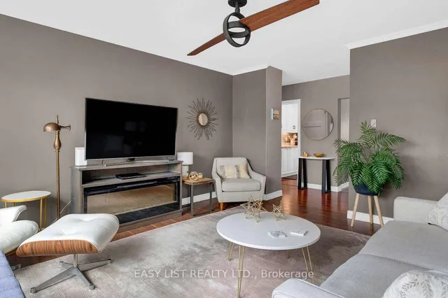 Additional image 2 of 2368 Queen St Unit 15