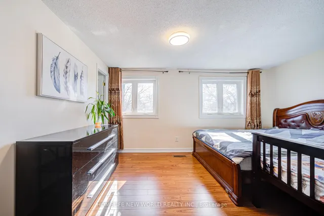 Additional image 25 of 46 Moorehouse Dr