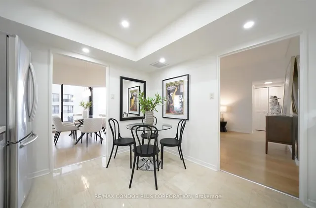 Additional image 10 of 65 Harbour Sq Unit 3603