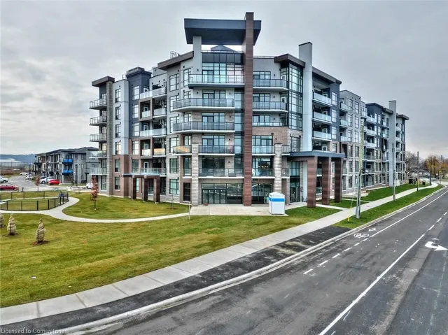 600 North Service Rd Unit 108