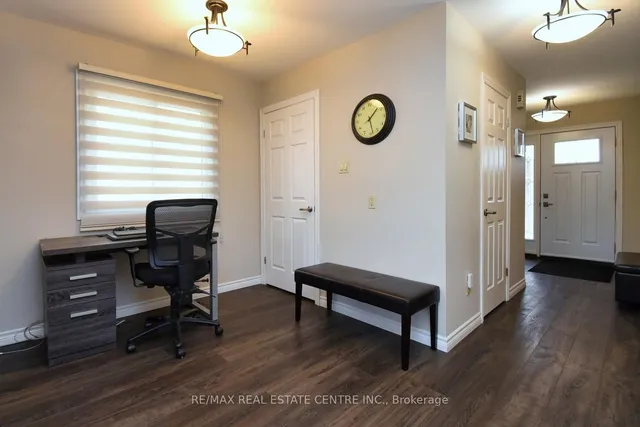 Additional image 14 of 56 Muscot Dr