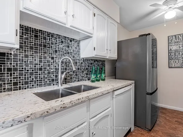 Additional image 11 of 3420 Eglinton Ave Unit 503