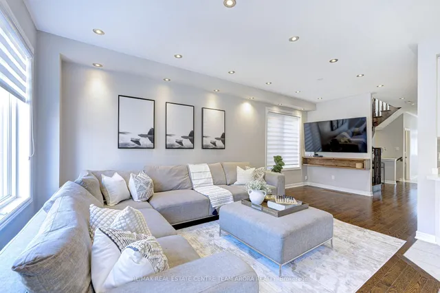 Additional image 6 of 37 Coastline Dr