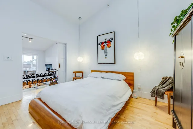 Additional image 35 of 676 Richmond St Unit 208