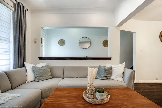 Additional image 12 of 37 Holton Ave