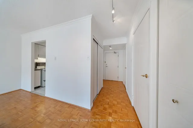 Additional image 4 of 928 Millwood Rd Unit 306