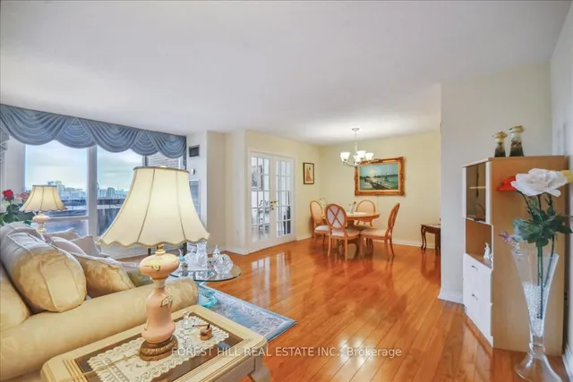 Additional image 6 of 362 The East mall St Unit 1410