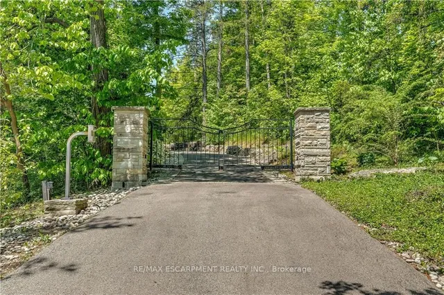 Additional image 40 of 183 Mill St