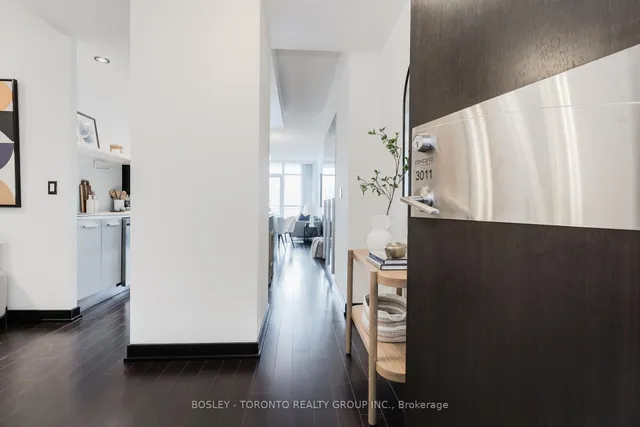 Additional image 33 of 38 Dan Leckie Way Unit 3011