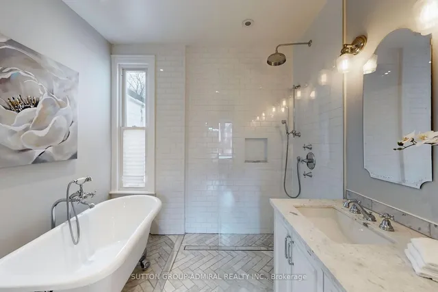 Additional image 25 of 426 Wellesley St