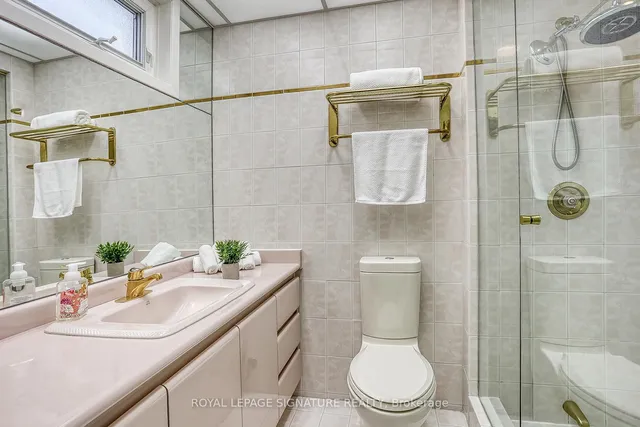 Additional image 23 of 24 Clayland Dr