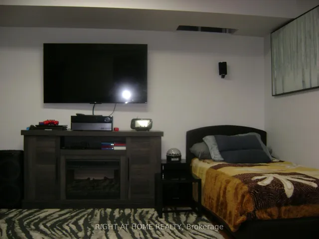 Additional image 4 of 879 ROGERSON Rd