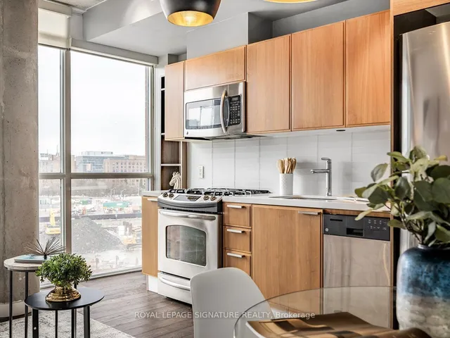 Additional image 4 of 318 King St Unit 513