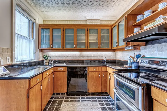 Additional image 21 of 110 Cluny Dr