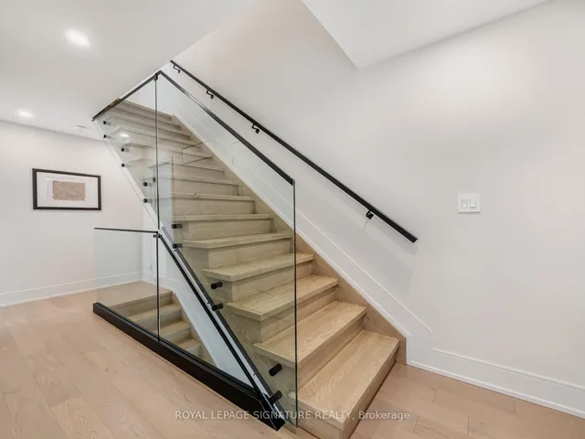 Additional image 27 of 24 Harriet St