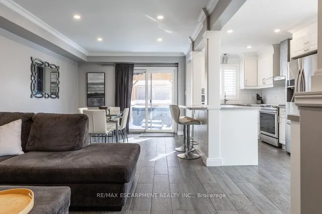 Additional image 8 of 74 Edenrock Dr