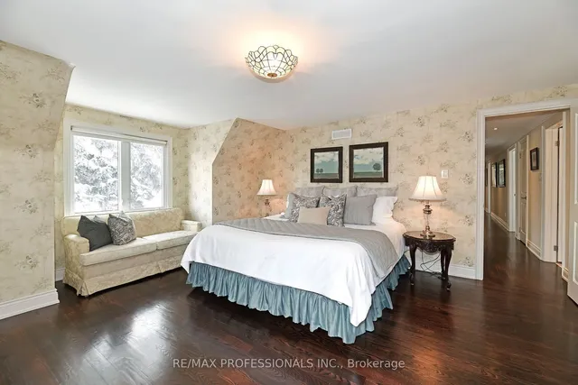 Additional image 25 of 163 Martin Grove Rd