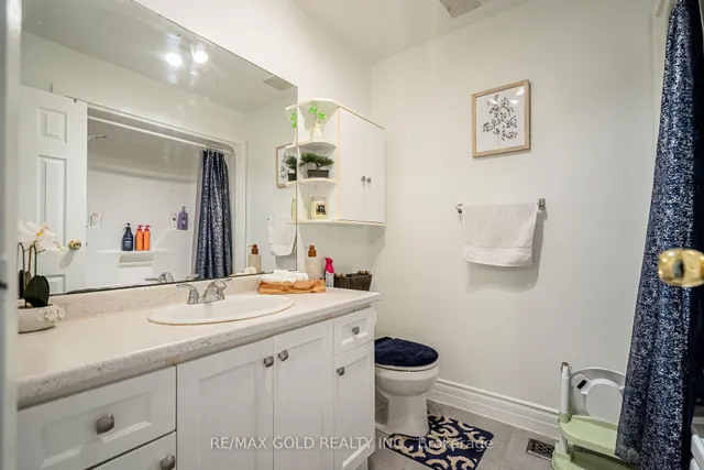 Additional image 20 of 445 Pioneer Dr Unit 4