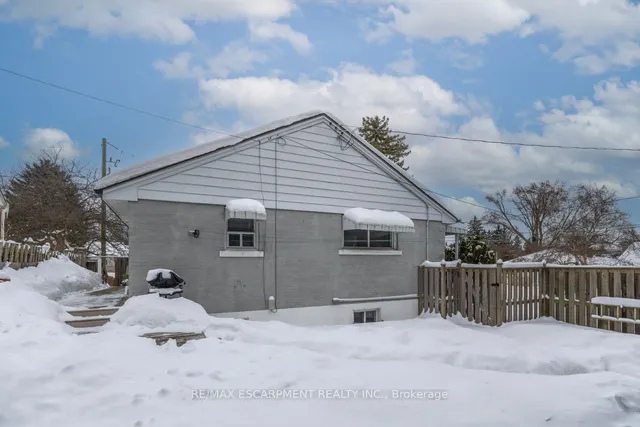 Additional image 27 of 18 Marion Cres