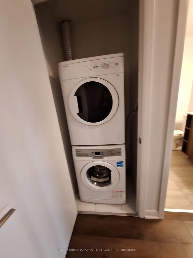 Additional image 26 of 435 Richmond St Unit 514