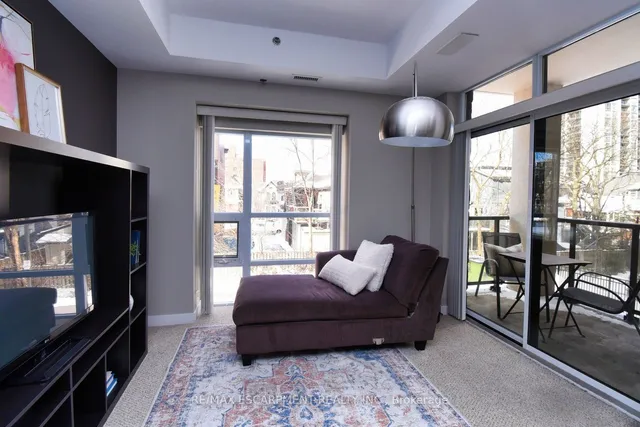 Additional image 10 of 90 Charlton Ave Unit 210