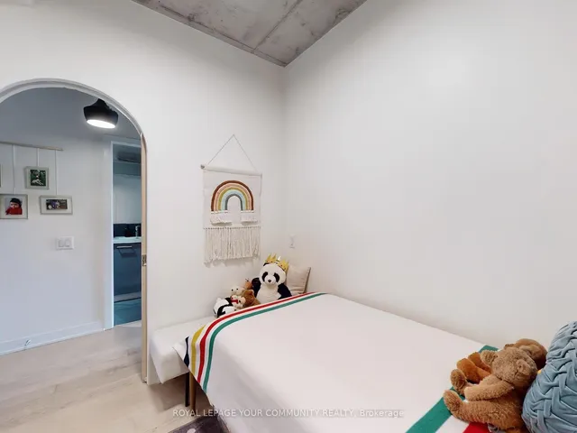 Additional image 32 of 319 Carlaw Ave Unit 403