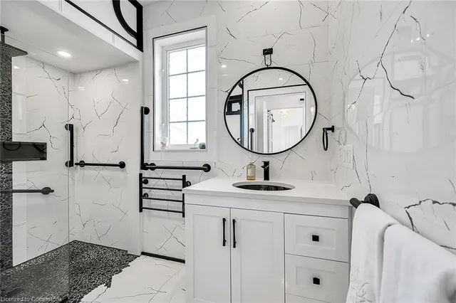 Additional image 34 of 86 Silverbirch Blvd