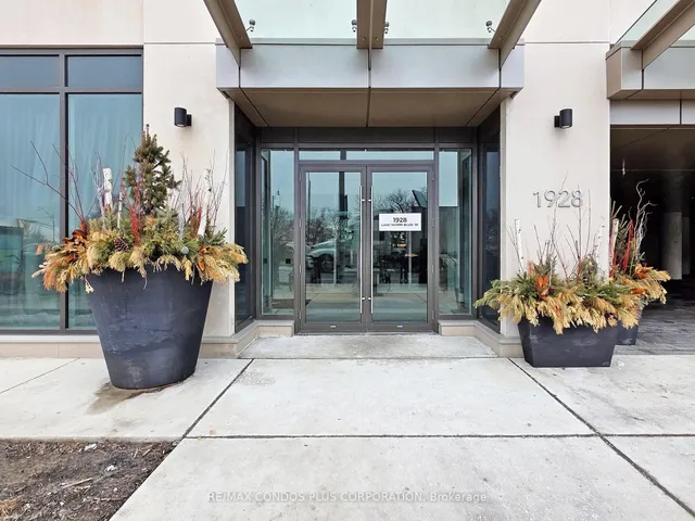 Additional image 2 of 1928 Lake Shore Blvd Unit 3701