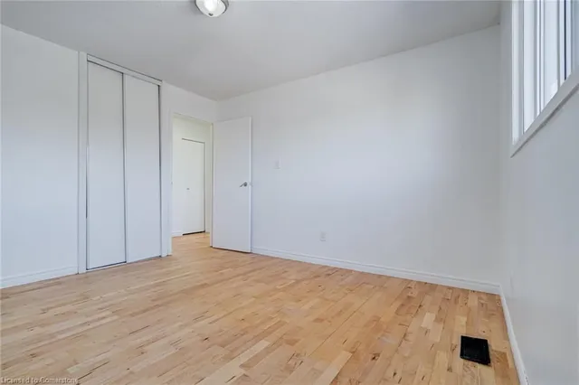 Additional image 24 of 28 Arbutus Cres