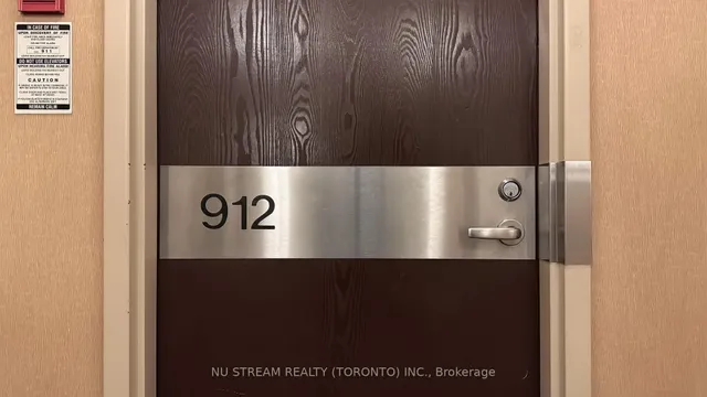 Additional image 13 of 711 Bay St Unit 912