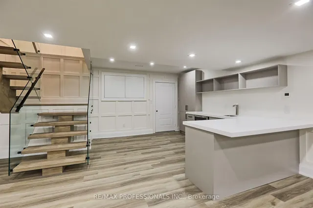 Additional image 42 of 7 Farningham Cres