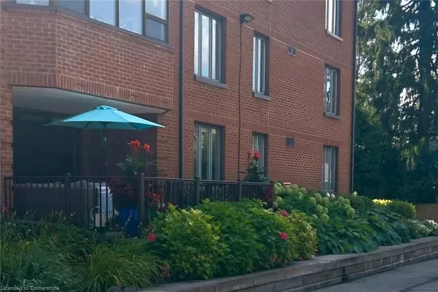 Additional image 40 of 150 Wilson St Unit 114