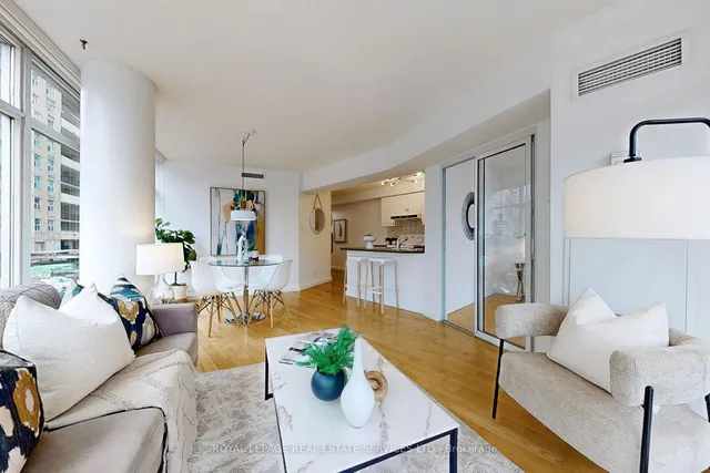 Additional image 6 of 650 Queens Quay Unit 216